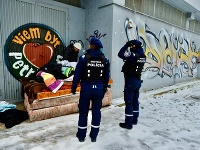 Bratislava žiada obyvateľov, aby si počas mrazov viac všímali svoje okolie