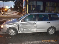 Opitý vodič narazil v Košiciach do dvoch áut a zábradlia