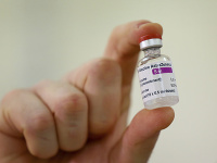 Vakcína proti koronavírusu od spoločnosti AstraZeneca. Vakcína proti koronavírusu od spoločnosti AstraZeneca.