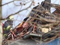 V Bratislave horela strecha základnej školy