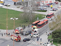 Dopravná nehoda v Petržalke Dopravná nehoda v Petržalke