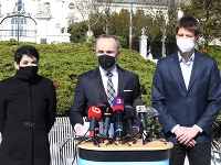 Tlačová konferencia strany PS pri ohlasovaní príchodu Tomáška Valášeka Tlačová konferencia strany PS pri ohlasovaní príchodu Tomáška Valášeka