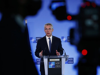 Generálny tajomník NATO Jens Stoltenberg Generálny tajomník NATO Jens Stoltenberg