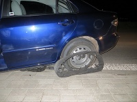 Muža v aute zastavili až policajné pásy. Muža v aute zastavili až policajné pásy.