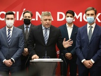 Členovia strany Smer-SD Členovia strany Smer-SD