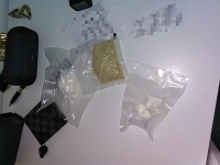 Počas policajnej akcie Trnava zaistili kriminalisti kokaín aj extázu