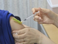 Očkovanie vakcínou Pfizer Očkovanie vakcínou Pfizer