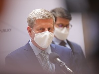 Minister zdravotníctva Vladimír Lengvarský Minister zdravotníctva Vladimír Lengvarský