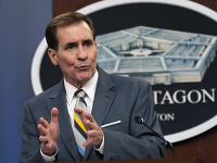 Hovorca amerického ministerstva obrany (Pentagónu) John Kirby Hovorca amerického ministerstva obrany (Pentagónu) John Kirby