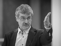 Exminister Milan Ftáčnik zomrel. Exminister Milan Ftáčnik zomrel.