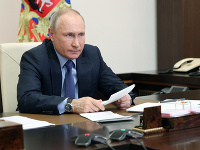 Vladimir Putin podľa experta rozpúta vojnu. Vladimir Putin podľa experta rozpúta vojnu.