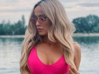 Dominika Mirgová upozorňuje na týranie žien. Dominika Mirgová upozorňuje na týranie žien.