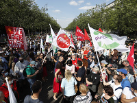 Maďarské opozičné strany zorganizovali protest