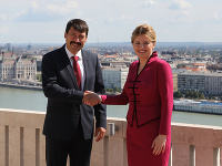 Prezidentka SR Zuzana Čaputová a János Áder Prezidentka SR Zuzana Čaputová a János Áder