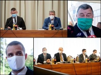 Zasadanie Ústredného krízového štábu Zasadanie Ústredného krízového štábu