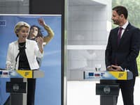 Premiér Heger s predsedníčkou Európskej komisie Ursulou von der Leyenovou. Premiér Heger s predsedníčkou Európskej komisie Ursulou von der Leyenovou.