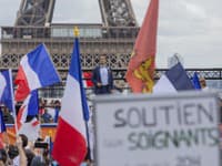 Protesty proti pandemickým opatreniam vo Francúzsku
