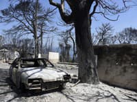 Následky požiaru v Grécku