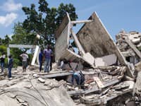Zemetrasenie si vyžiadalo stovky obetí