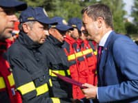 Premiér Eduard Heger poďakoval hasičom, ktorí pomáhali pri požiaroch v Grécku