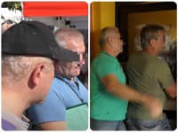 Odporcovia očkovania na severe Slovenska protestovali voči vakcinácii. Odporcovia očkovania na severe Slovenska protestovali voči vakcinácii.