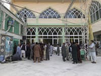 Atentát na mešitu v Kandaháre si vyžiadal najmenej 47 mŕtvych