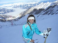 Zora Czoborová miluje šport a preto si pravidelne každý rok dopraje v spoločnosti priateľov zimnú lyžovačku. 
