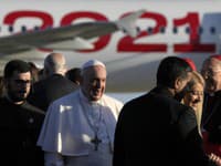 Pápež František pricestoval na Cyprus