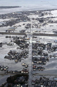 Zemetrasenie a cunami spôsobili obrovské škody