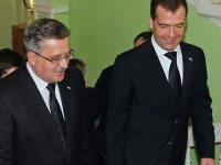 Bronislaw Komorowski a Dimitrij Medvedev