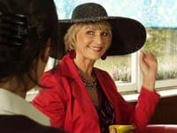 Nemravné svadobné oznámenie: Česká herečka sa musela pred mamou červenať!