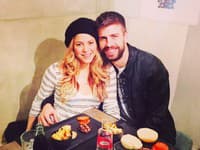 Gerard Piqué a Shakira v čase, keď ešte tvorili šťastný pár. 