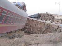 Vykoľajený vlak v Iráne 