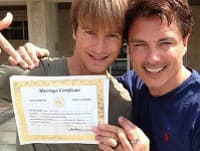 John Barrowman a Scott Gill