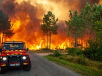 Francúzsko sužujú lesné požiare