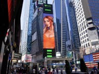 Simona Hegerová alias Sima na Times Square