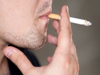 Tínedžerom zničí fajčenie imunitu
