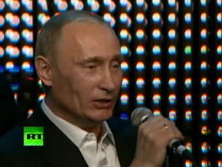 Vladimir Putin spieva Blueberry