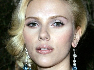 Herci Scarlett Johansson a