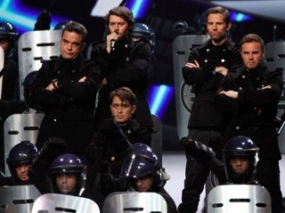 Robbie Williams: Otrava jedlom,