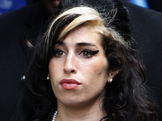 Smrť Amy Winehouse: Zabil