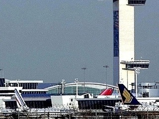 Starenka obviňuje letisko JFK
