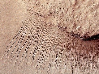Mars odkrýva ďalšiu záhadu