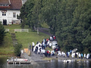 Breivik zostáva v izolácii,