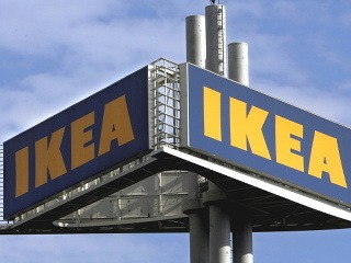 Útoky na Ikea: Stojí