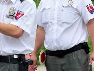 Vodiči na východe spomaľte,