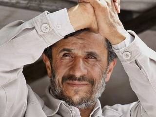 Ahmadinedžád útočí: WTC nezničili