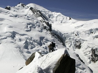 Horolezcov na Mont Blancu