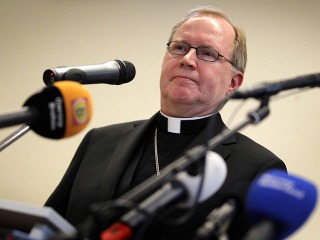 Holandský arcibiskup sa ospravedlnil