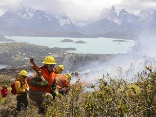 Čile sužujú obrovské lesné